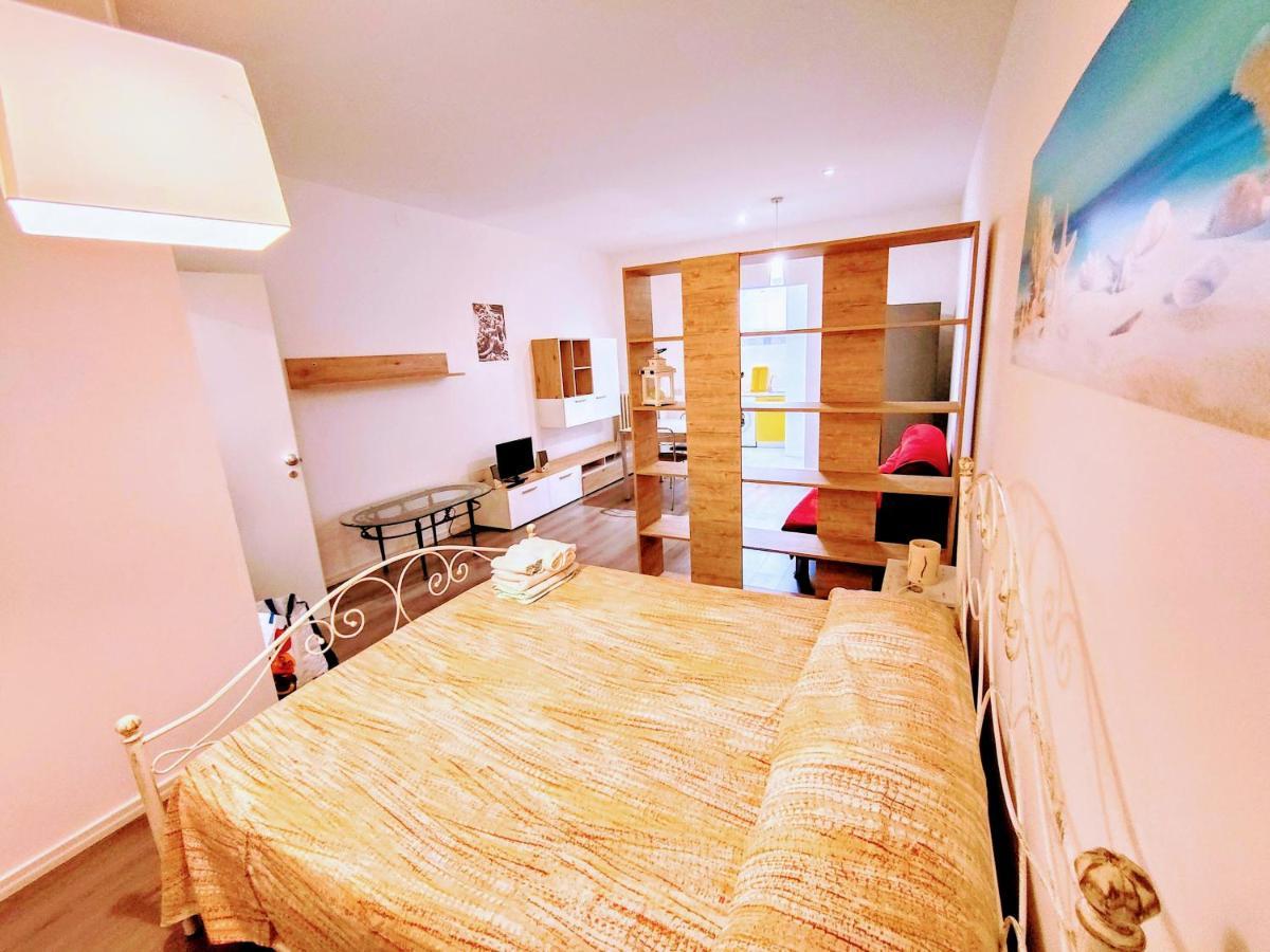Casa Via Leuca Appartement Lecce Buitenkant foto